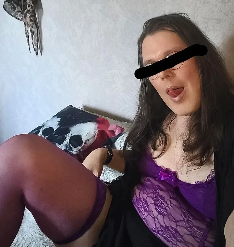 MoonHug, escort trans Dijon